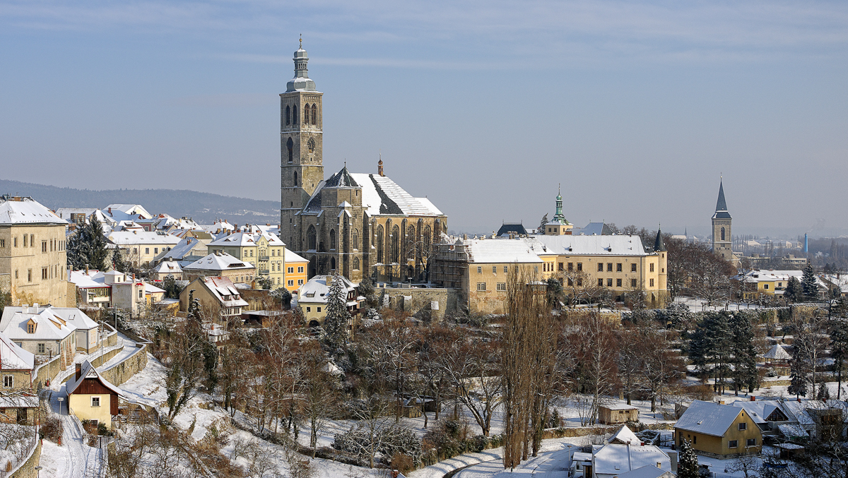 Church of St James in winter